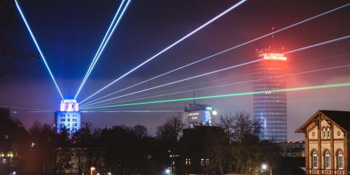 Lichter über der Stadt Jena anlässlich der Langen Stadt der Wissenschaften 2019