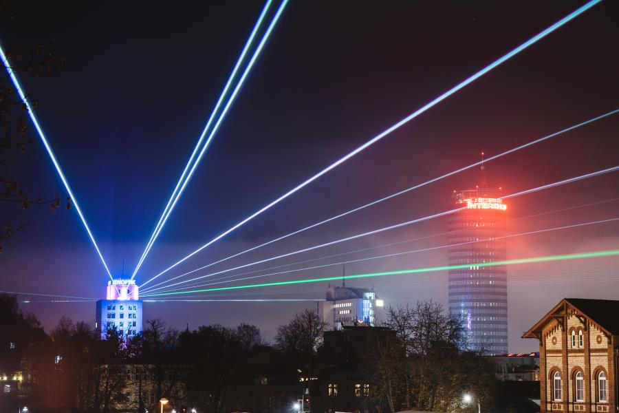 Lichter über der Stadt Jena anlässlich der Langen Stadt der Wissenschaften 2019